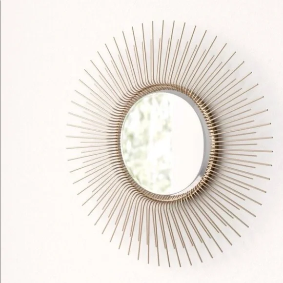 MIRROR - Picture 1 of 2